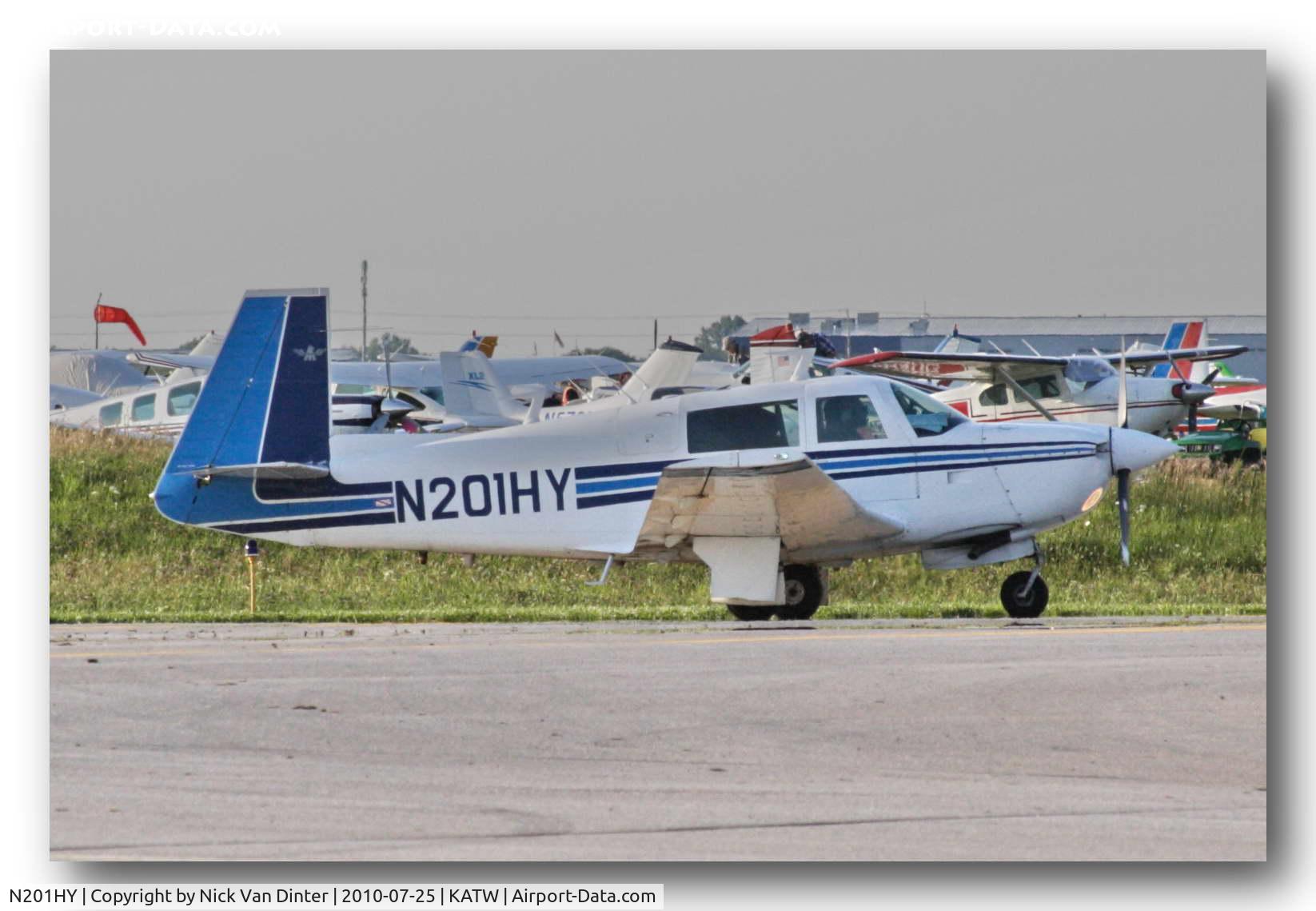 N201HY, 1977 Mooney M20J 201 C/N 24-0211, Sure KATW is nice ... I still want to go to Oshkosh!