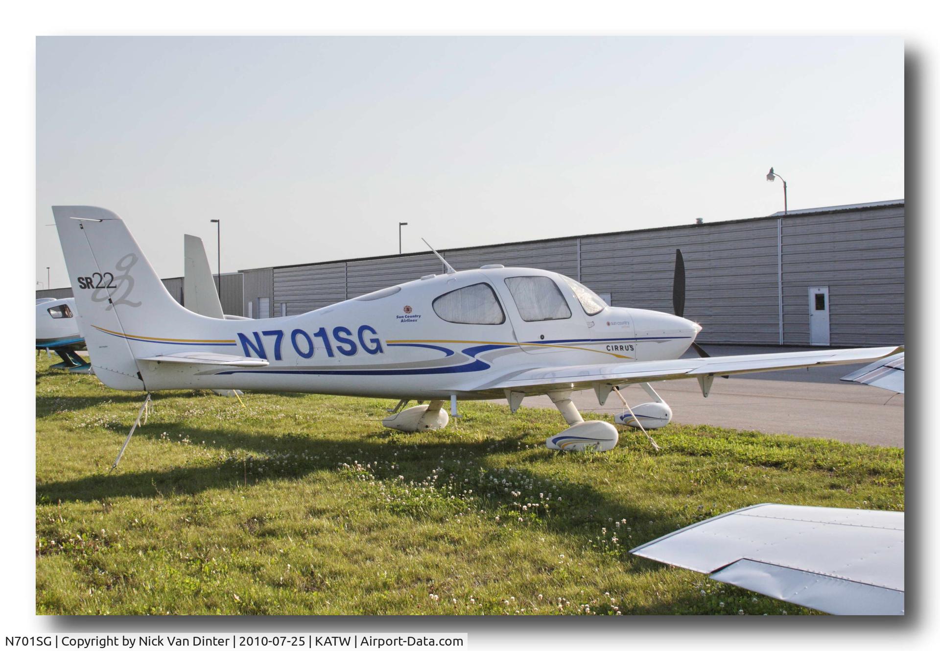 N701SG, 2004 Cirrus SR22 G2 C/N 0963, Sure KATW is nice ... I still want to go to Oshkosh!