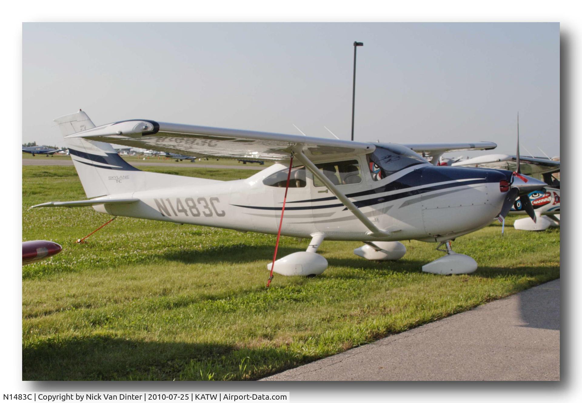 N1483C, 2005 Cessna T182T Turbo Skylane C/N T18208419, Sure KATW is nice ... I still want to go to Oshkosh!