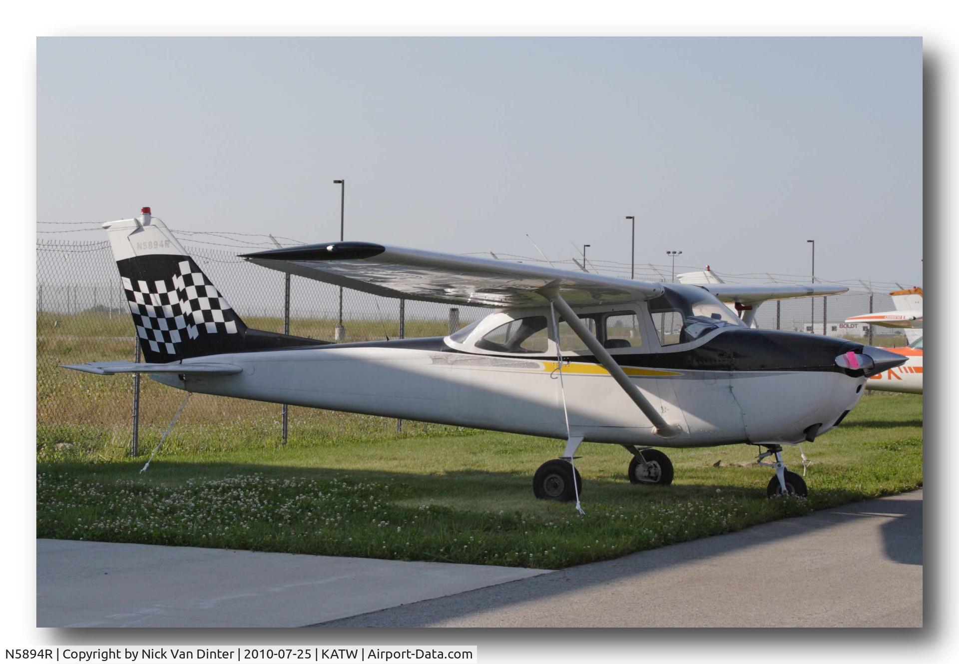 N5894R, 1965 Cessna 172G C/N 17253563, Sure KATW is nice ... I still want to go to Oshkosh!