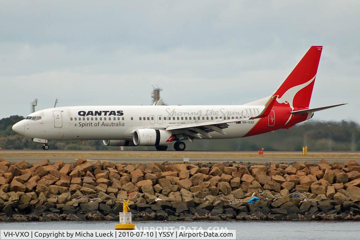 VH-VXO, 2002 Boeing 737-838 C/N 33485, At Sydney