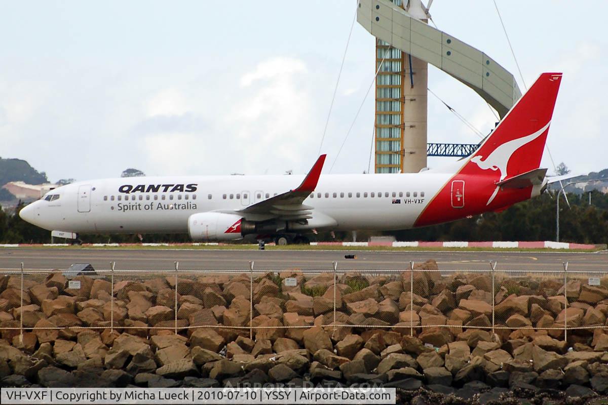 VH-VXF, 2001 Boeing 737-838 C/N 29553, At Sydney