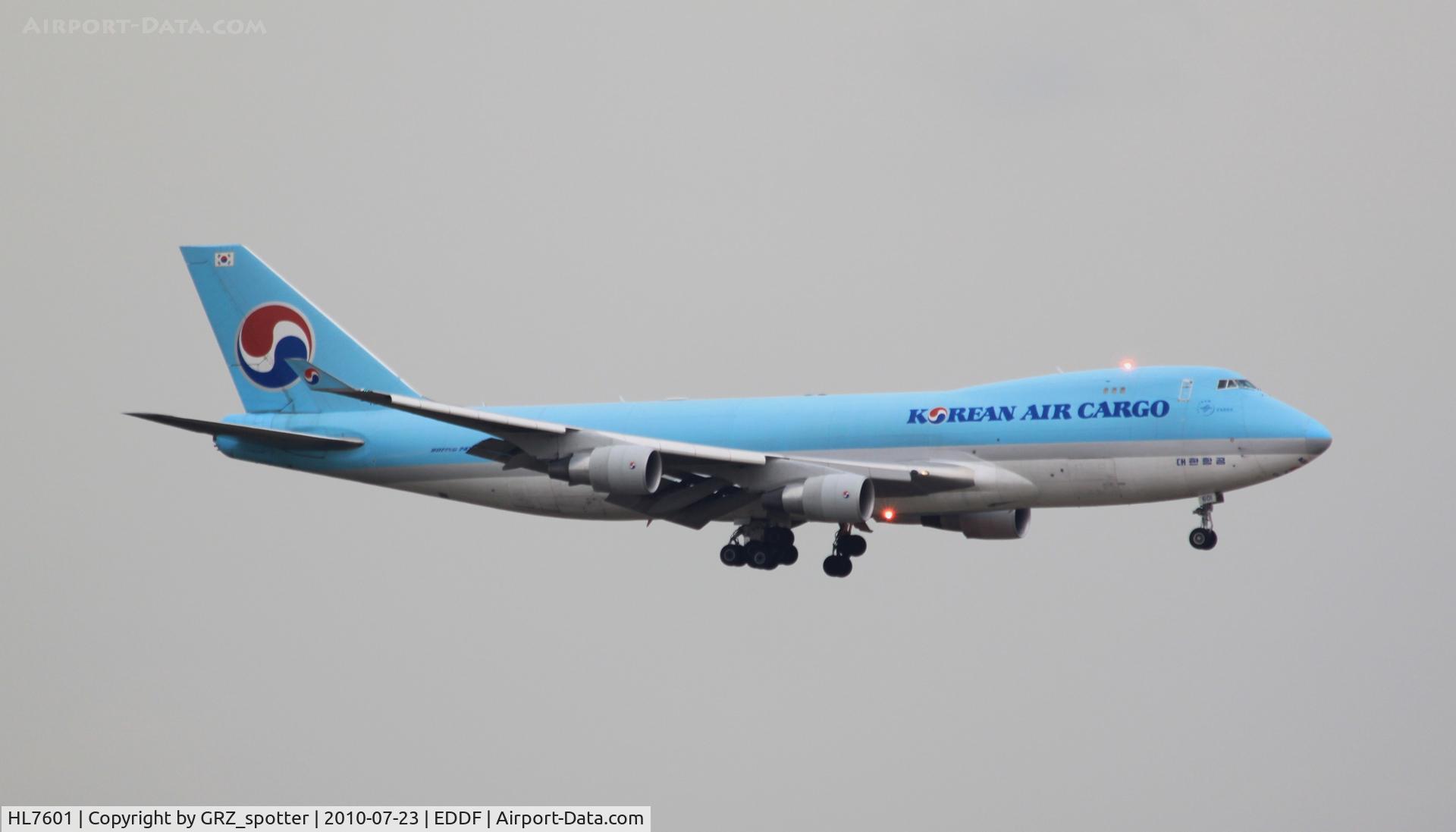 HL7601, 2004 Boeing 747-4B5F/SCD C/N 33949, ...