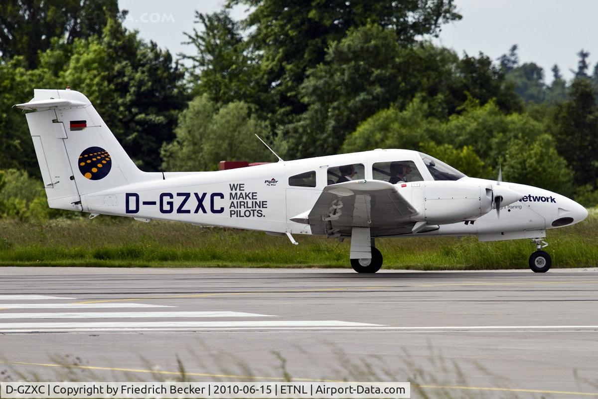 D-GZXC, 2008 Piper PA-44-180 Seminole C/N 4496266, line up for departure