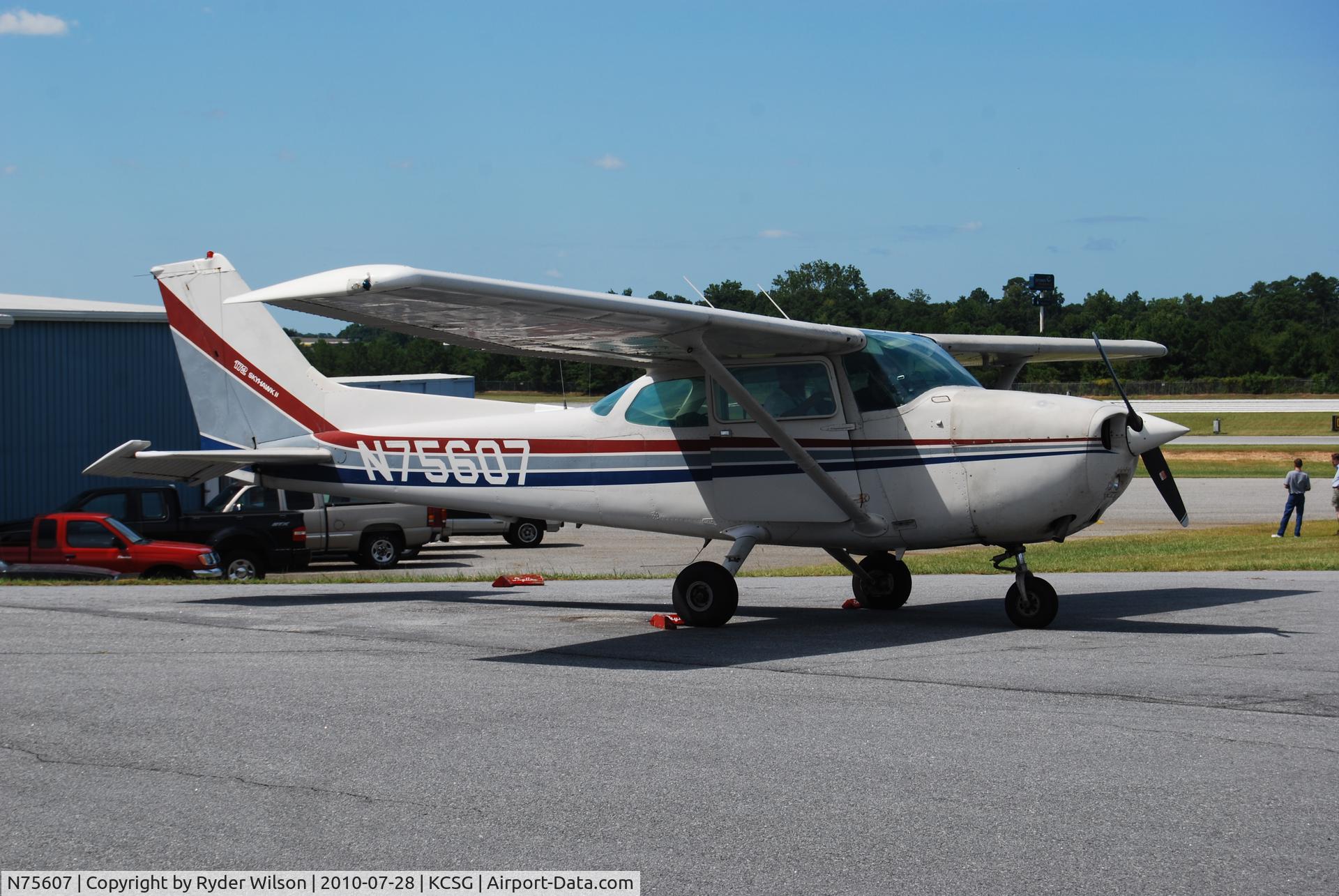 N75607, 1976 Cessna 172N C/N 17267846, 