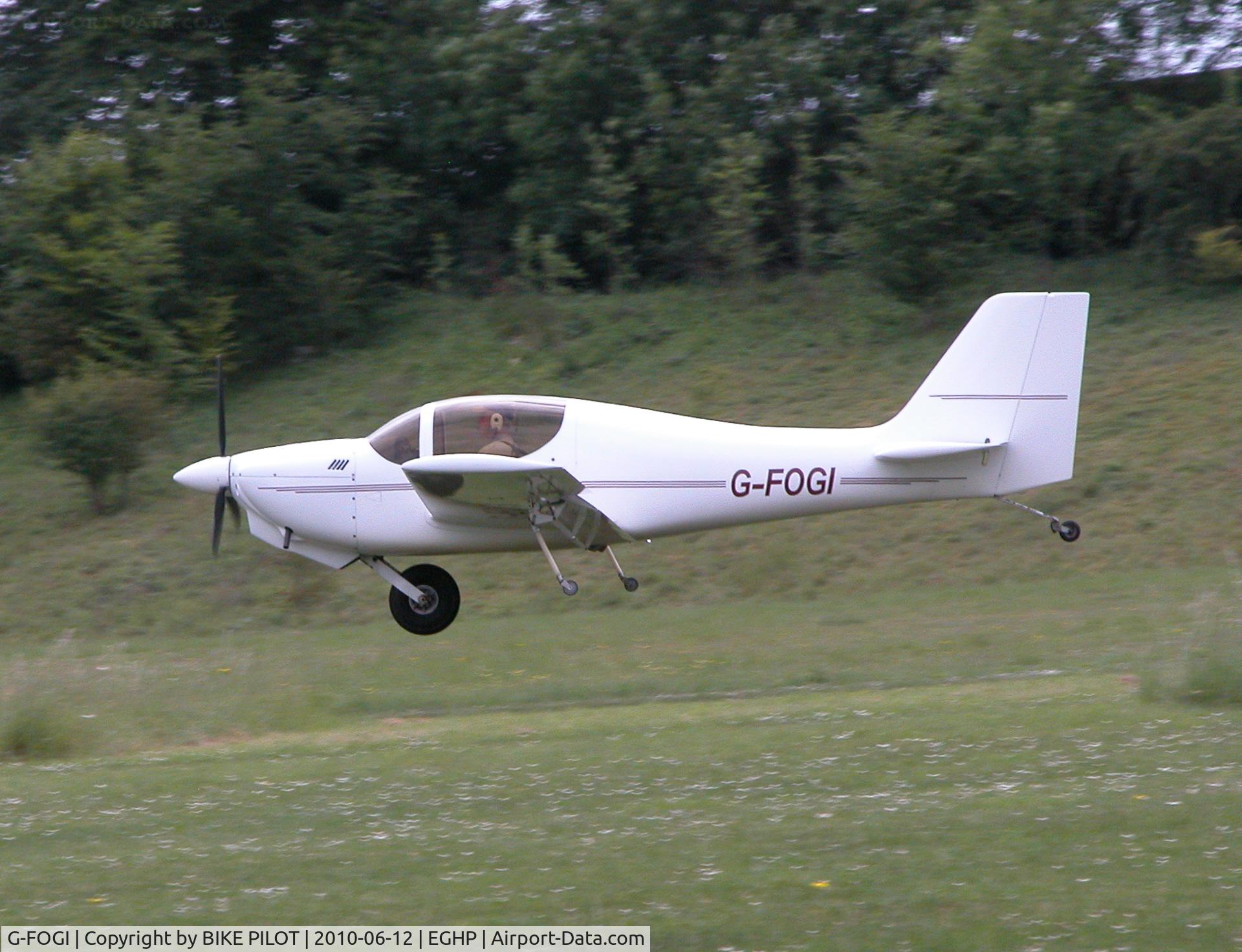 G-FOGI, 2005 Europa XS Monowheel C/N PFA 247-13313, GOLF INDIA ABOUT TO TOUCH DOWN ON RWY 03