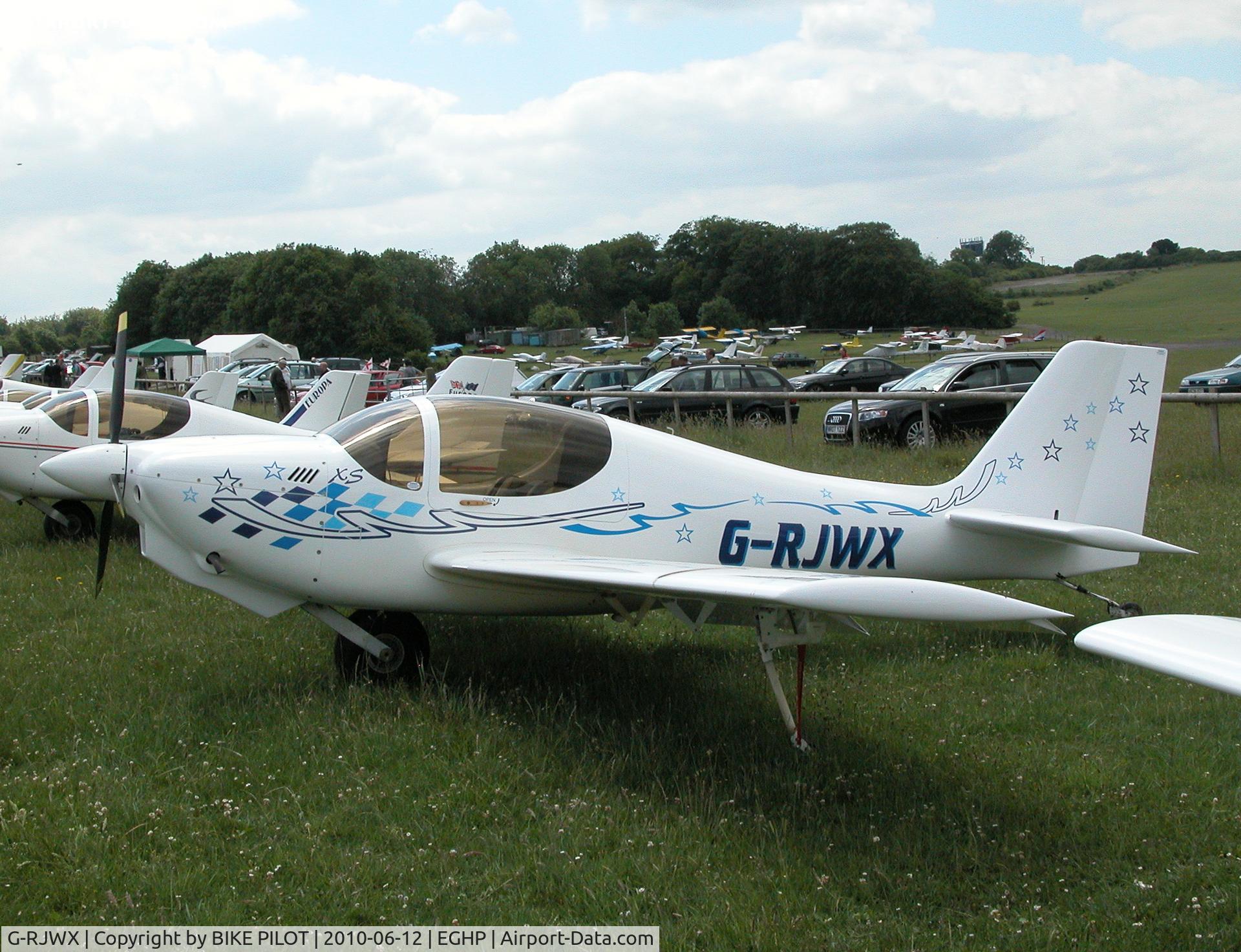 G-RJWX, 2001 Europa XS Monowheel C/N PFA 247-13197, VISITING EUROPA
