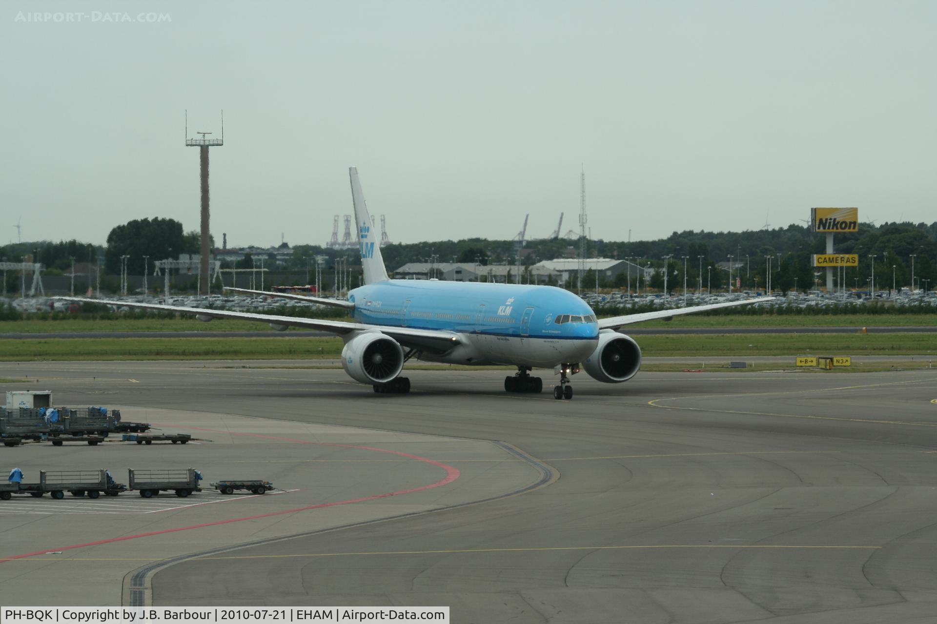 PH-BQK, 2005 Boeing 777-206/ER C/N 29399, N/A