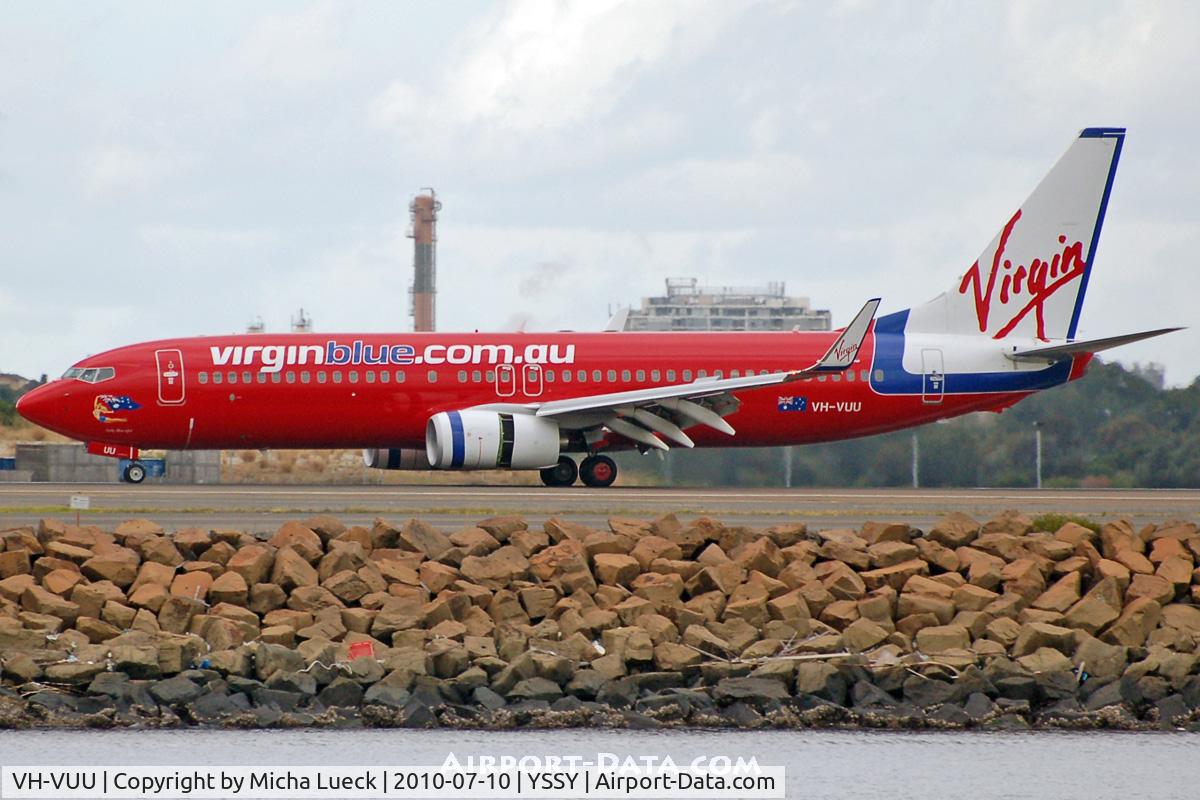 VH-VUU, 2010 Boeing 737-8FE C/N 36609, At Sydney