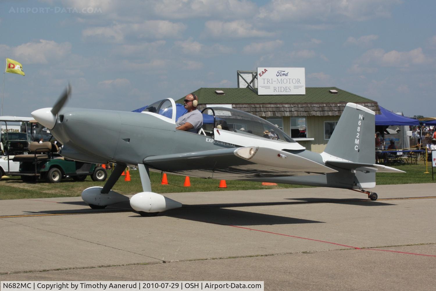 N682MC, 2003 Vans RV-8 C/N 81084, 2003 RV-8, c/n: 81084; great over the nose visibility