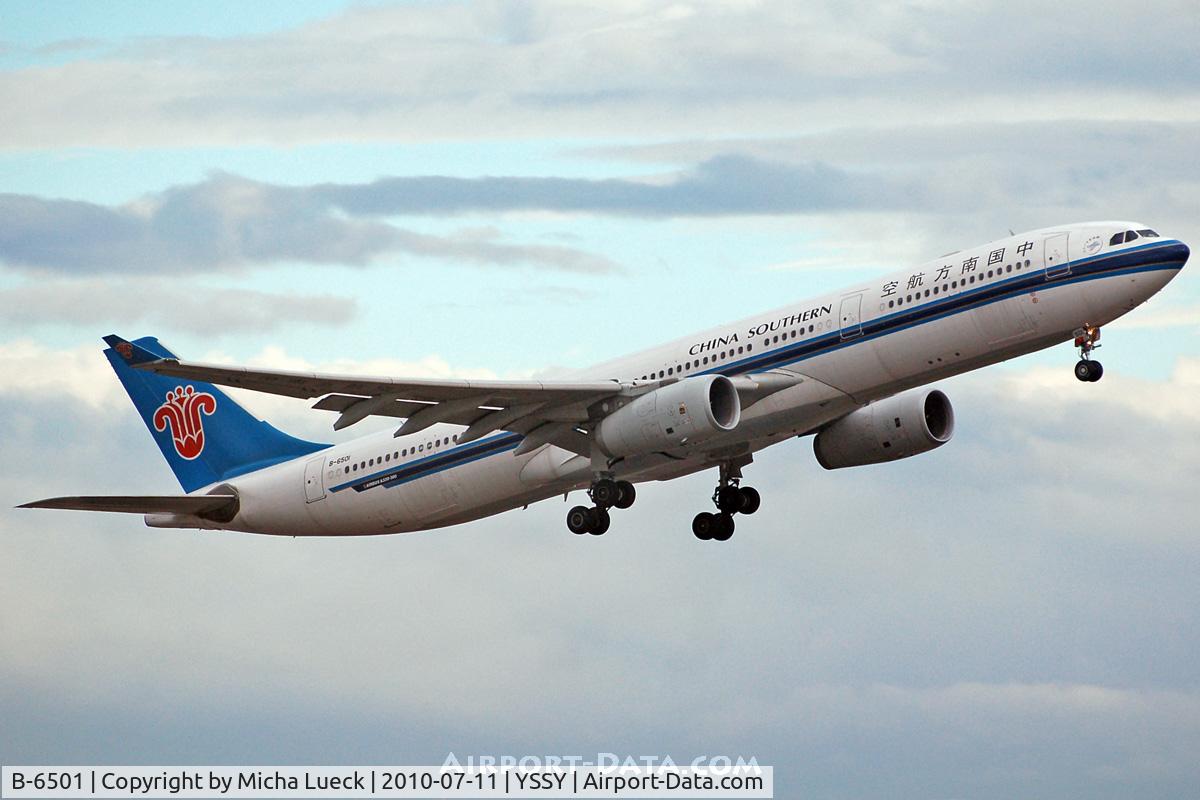B-6501, 2008 Airbus A330-343 C/N 964, At Sydney