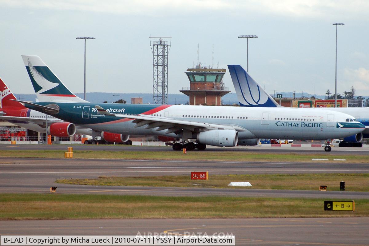 B-LAD, 2006 Airbus A330-343X C/N 776, At Sydney