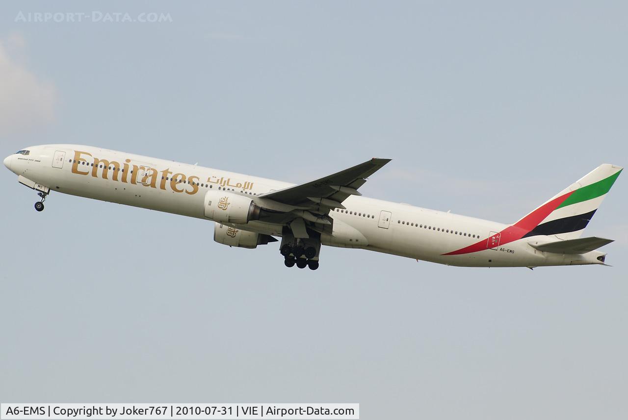 A6-EMS, 2002 Boeing 777-31H C/N 29067, Emirates