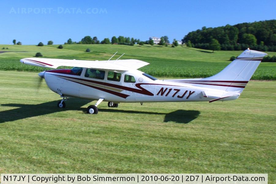 N17JY, 1969 Cessna 210J Centurion C/N 21059154, Arriving at the Father's Day breakfast fly-in, Beach City, Ohio.