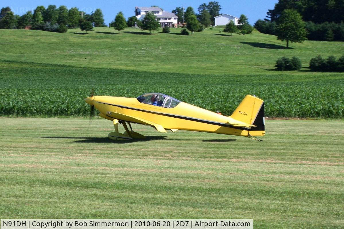 N91DH, 2004 Vans RV-6 C/N 20027, Arriving at the Father's Day breakfast fly-in, Beach City, Ohio.