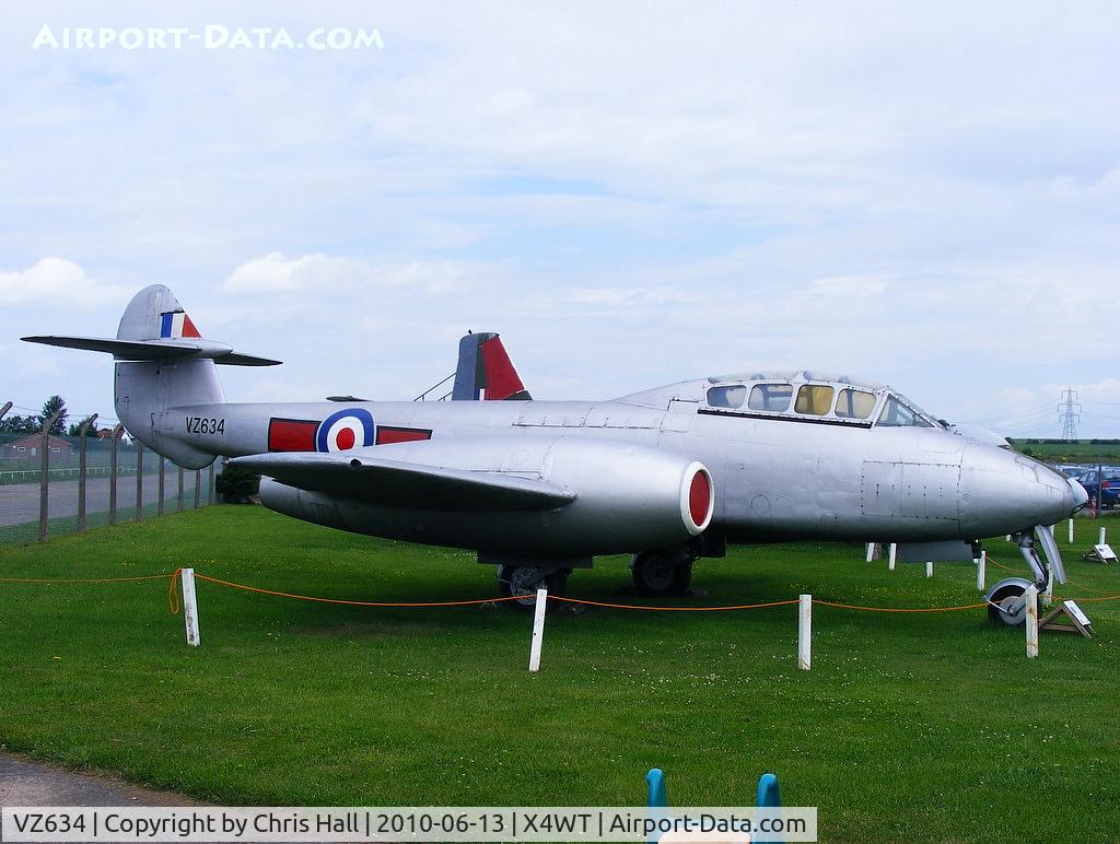 VZ634, Gloster Meteor T.7 C/N Not found VZ634, at the Newark Air Museum