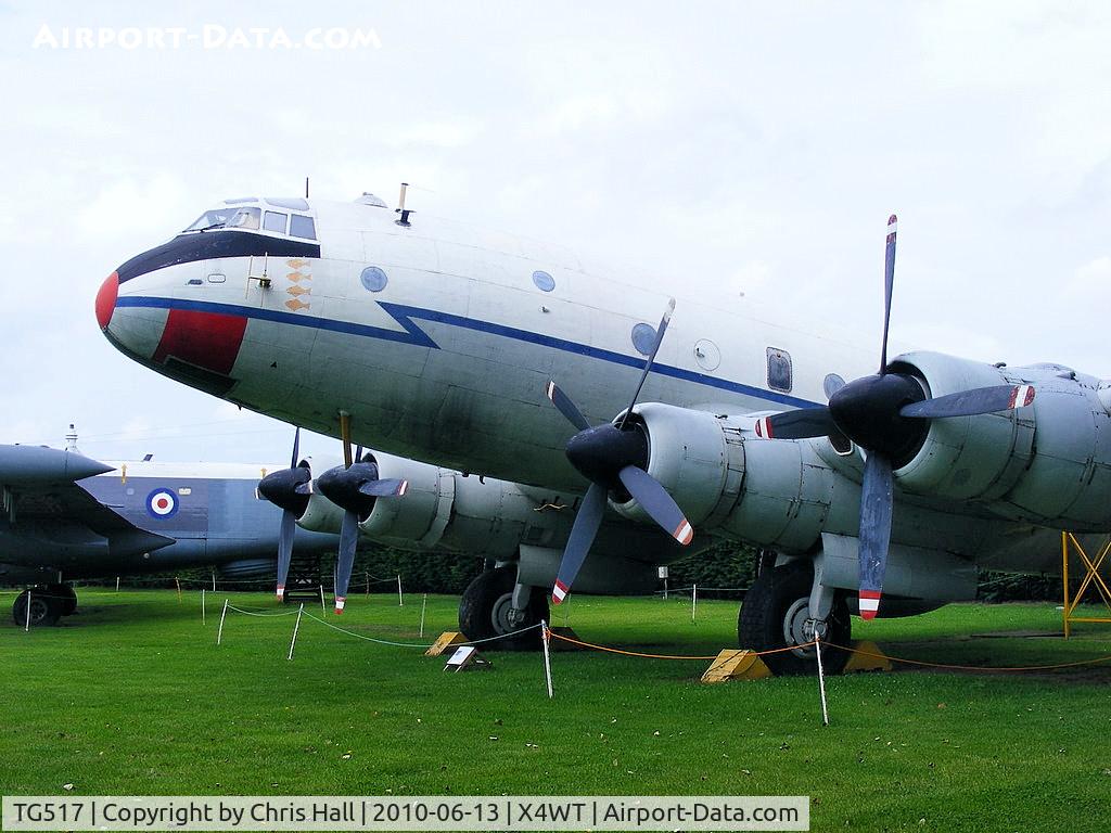 TG517, 1948 Handley Page Hastings T.5 C/N HP67/21, at the Newark Air Museum