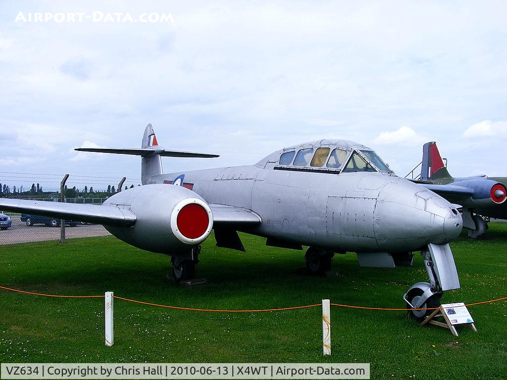 VZ634, Gloster Meteor T.7 C/N Not found VZ634, at the Newark Air Museum