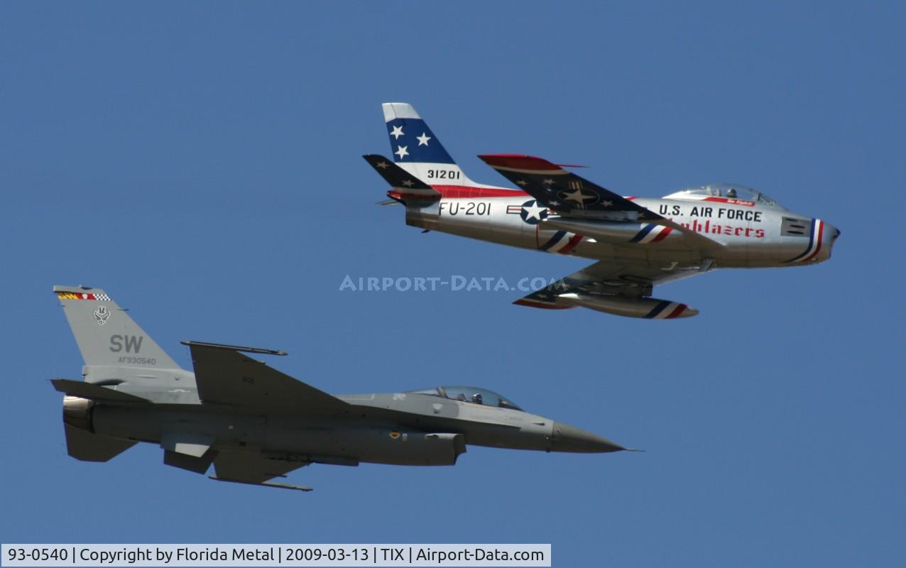 93-0540, 1993 Lockheed F-16C Fighting Falcon C/N CC-175, Heritage flight with F-86 flown by Snort
