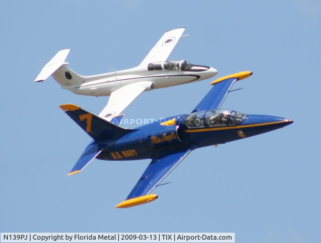 N139PJ, 1982 Aero L-39 Albatros C/N 232226, L-39 with L-29