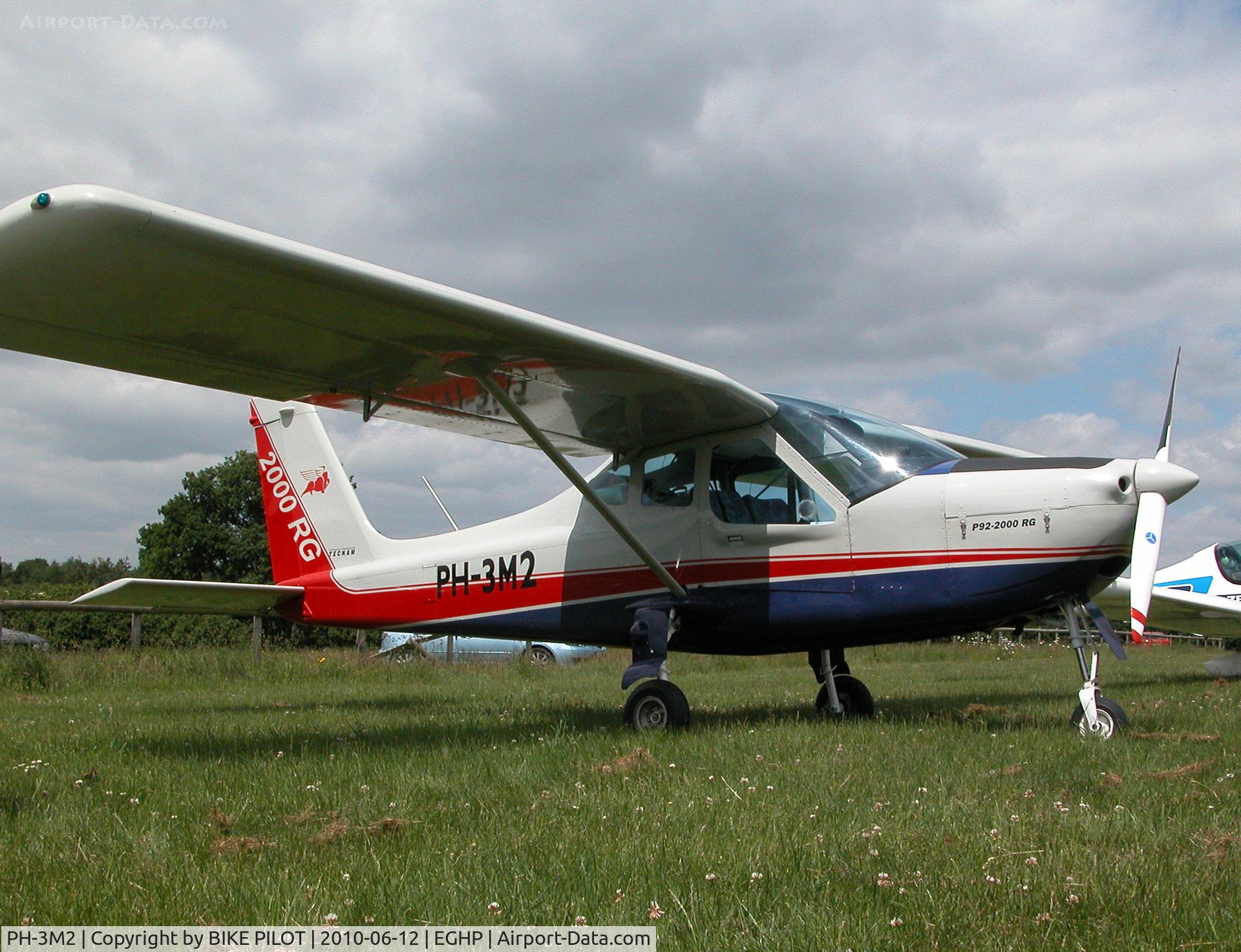 PH-3M2, Tecnam P-92 2000RG C/N 015, VISITING DUTCH TECNAM