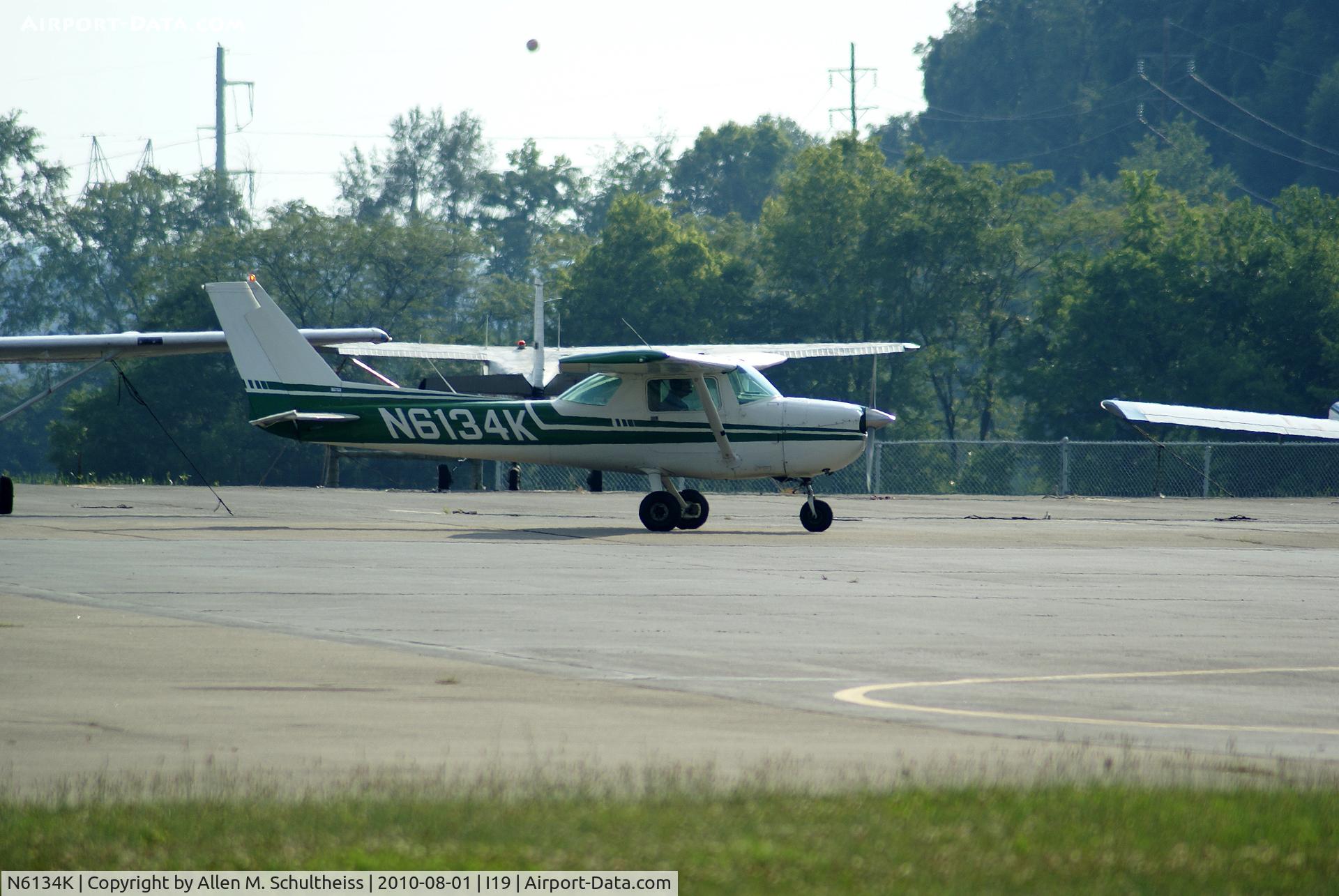 N6134K, 1975 Cessna 150M C/N 15077543, 1975 Cessna 150M