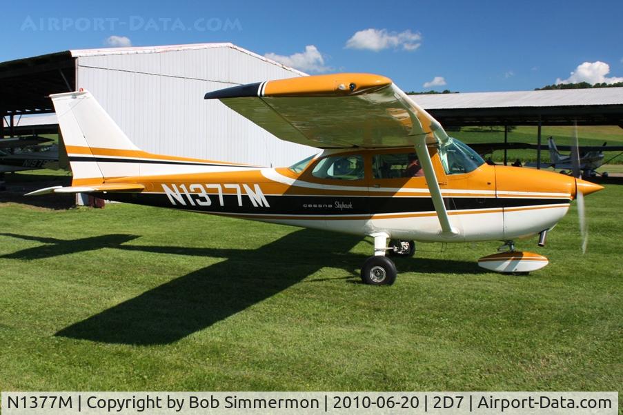 N1377M, 1972 Cessna 172L C/N 17260577, Departing the Father's Day breakfast fly-in, Beach City, Ohio.