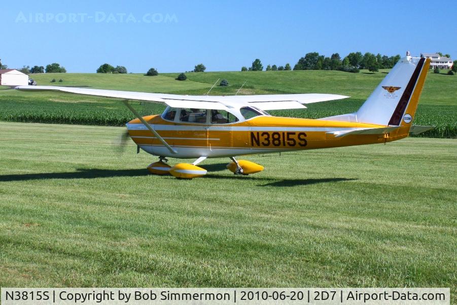 N3815S, 1963 Cessna 172E C/N 17251015, Arriving at the Father's Day breakfast fly-in, Beach City, Ohio.