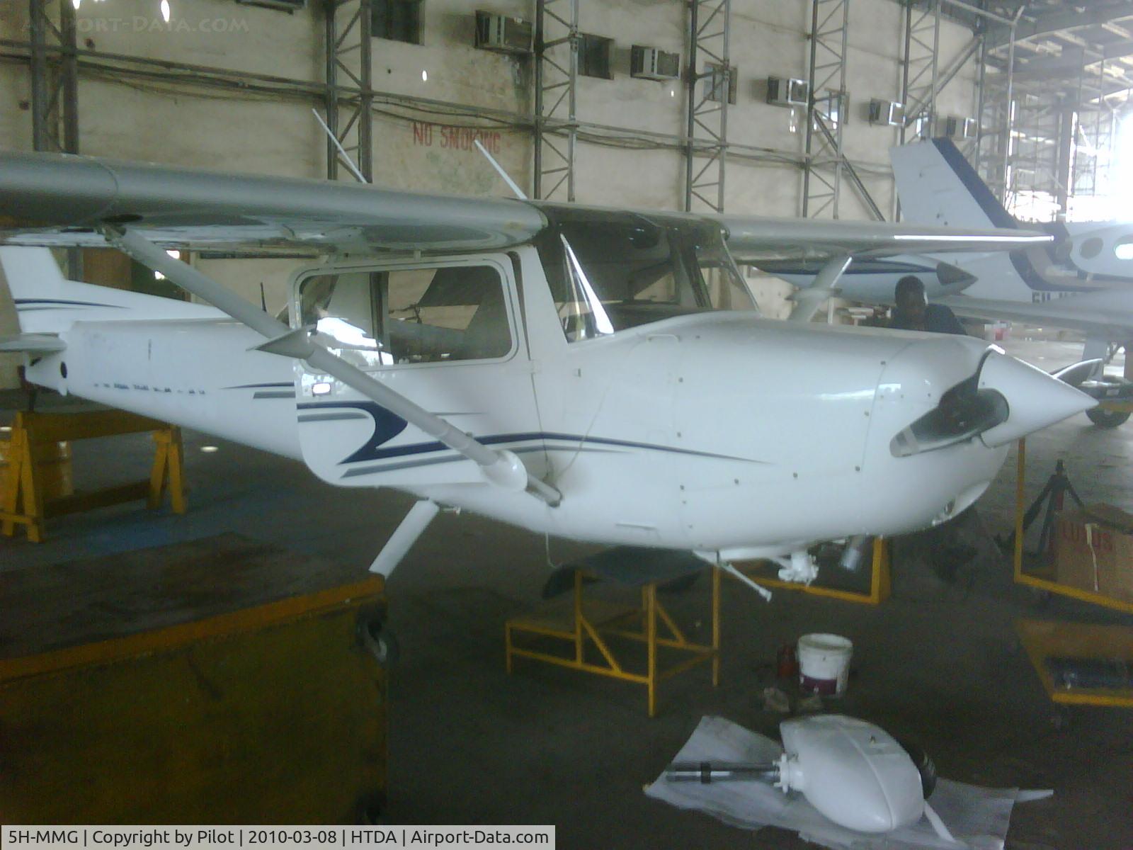 5H-MMG, 1978 Cessna 152 C/N 15279656, Cessna 152 located in Dar es Salaam Tanzania ex California USA