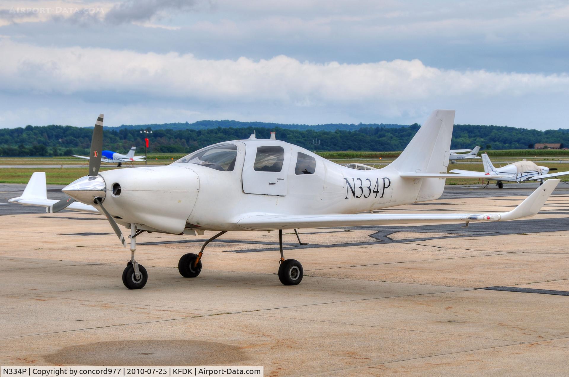 N334P, 2005 Lancair IV-P C/N LIV-464, Seen at KFDK on 7/25/2010