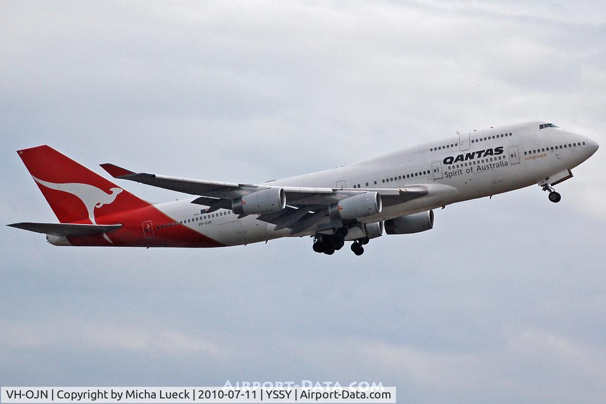 VH-OJN, 1991 Boeing 747-438 C/N 25315, At Sydney
