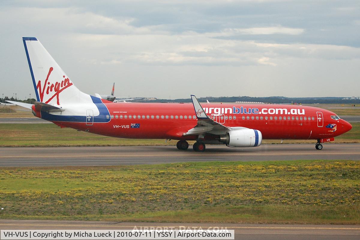 VH-VUS, 2009 Boeing 737-8FE C/N 36607, At Sydney