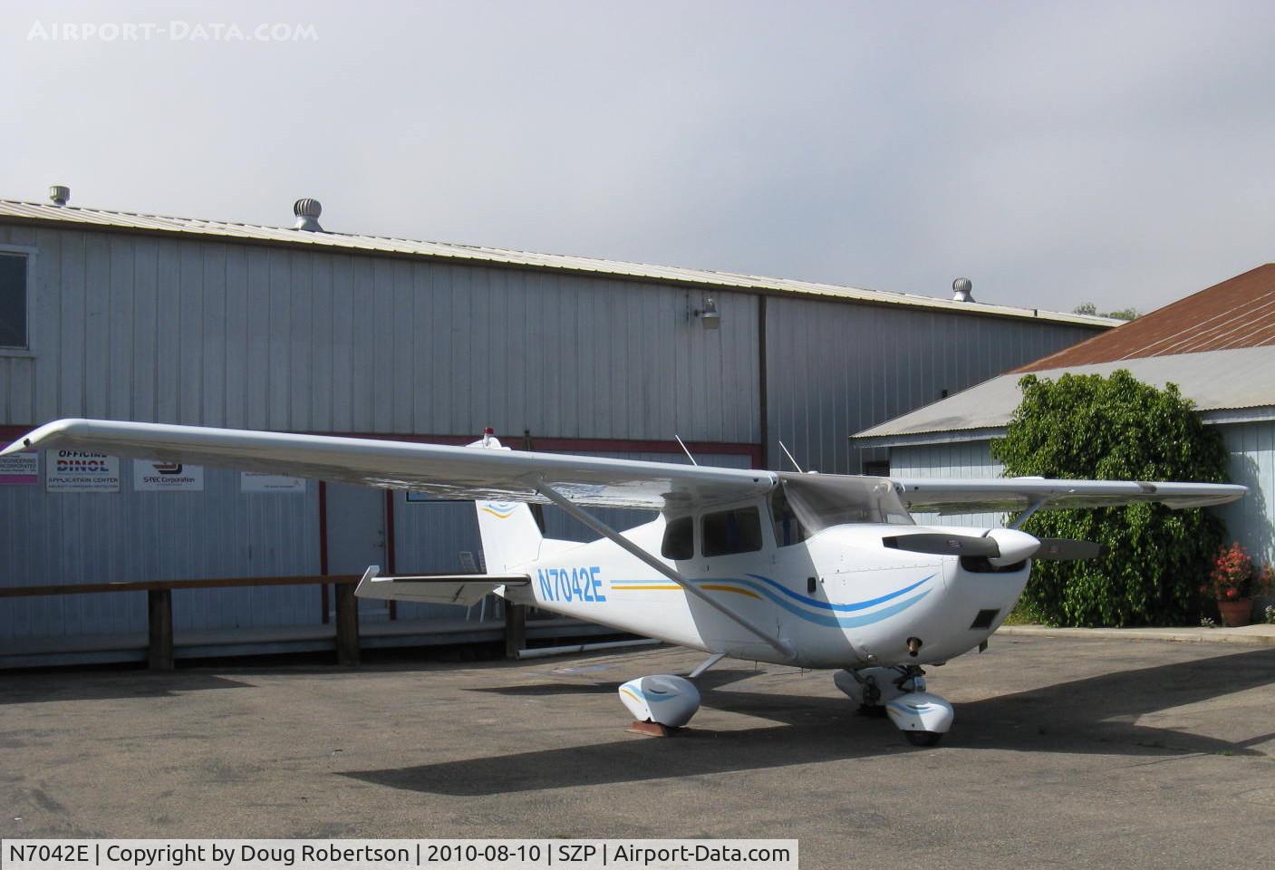 N7042E, 1960 Cessna 175A Skylark C/N 56542, 1960 Cessna 175A SKYLARK, Continental GO-300-G 175Hp, geared engine with deeper cowl than a C172