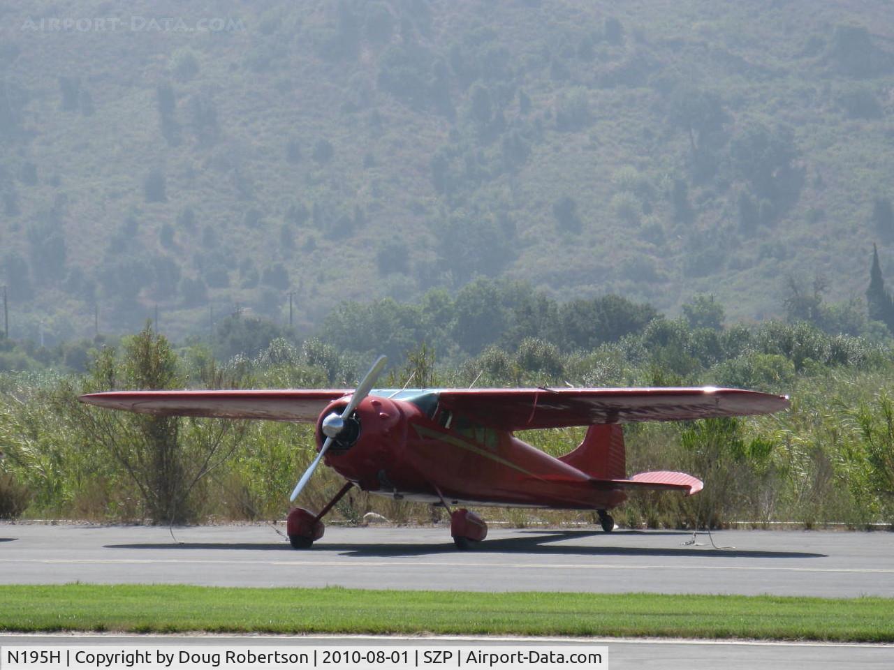 N195H, 1948 Cessna 195 Businessliner C/N 7200, 1948 Cessna 195 BUSINESSLINER, Jacobs R755-A2 300 Hp, regular visitor from MHV