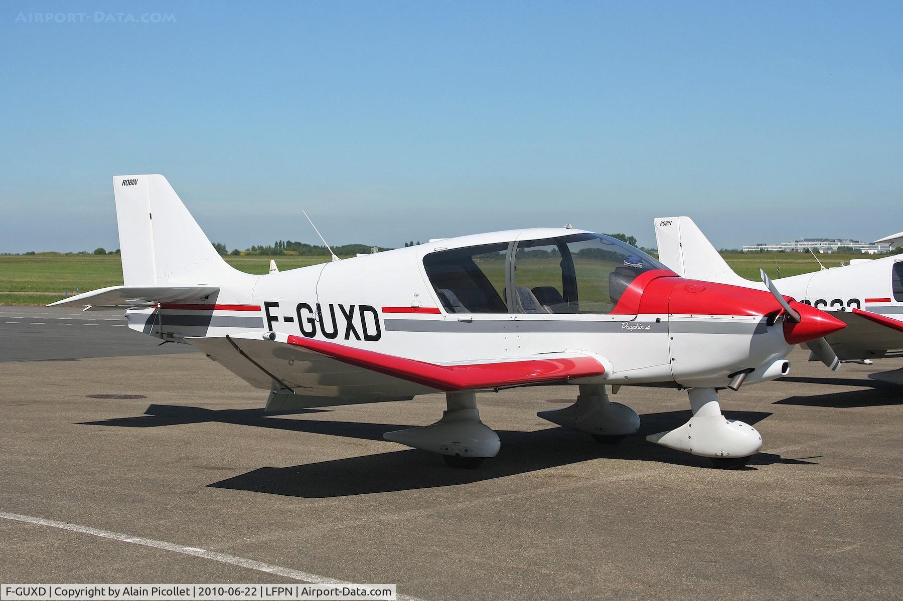 F-GUXD, Robin DR-400-140B Major C/N 2484, static