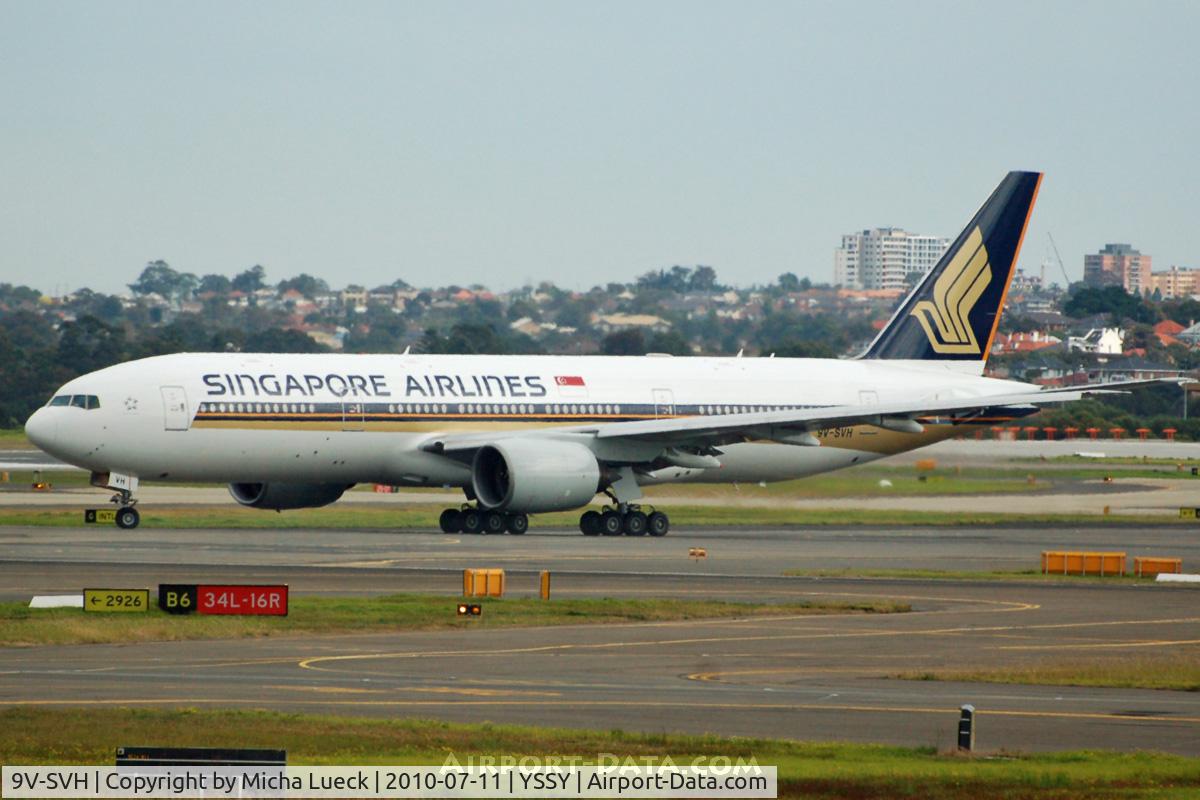 9V-SVH, 2002 Boeing 777-212/ER C/N 28532, At Sydney