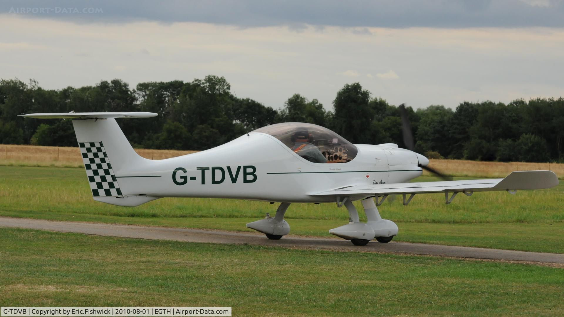 G-TDVB, 2004 Dyn'Aero MCR-01 Banbi C/N PFA 301B-14015, G-TDVB departing Shuttleworth Military Pagent Air Display August 2010