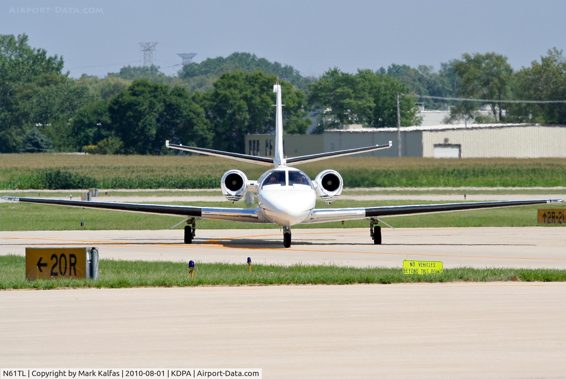 N61TL, 1998 Cessna 560 C/N 560-0461, BLUE TOPAZ HOLDINGS LLC Cessna 560 Citation Ultra arriving from KARV taxiway R-8 KDPA.