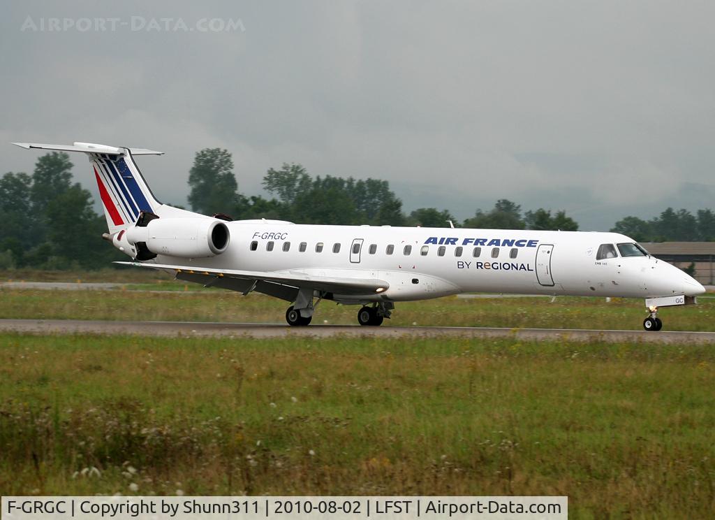F-GRGC, 1997 Embraer EMB-145EU (ERJ-145EU) C/N 145012, Landing rwy 05