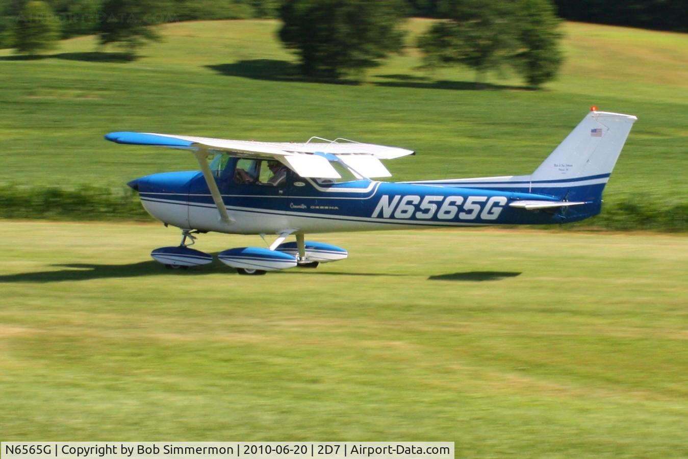 N6565G, 1970 Cessna 150L C/N 15072065, Arriving at Beach City, Ohio during the Father's Day fly-in.