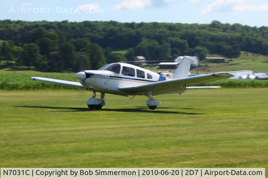 N7031C, 1975 Piper PA-28-181 C/N 28-7690051, Arriving at Beach City, Ohio during the Father's Day fly-in.