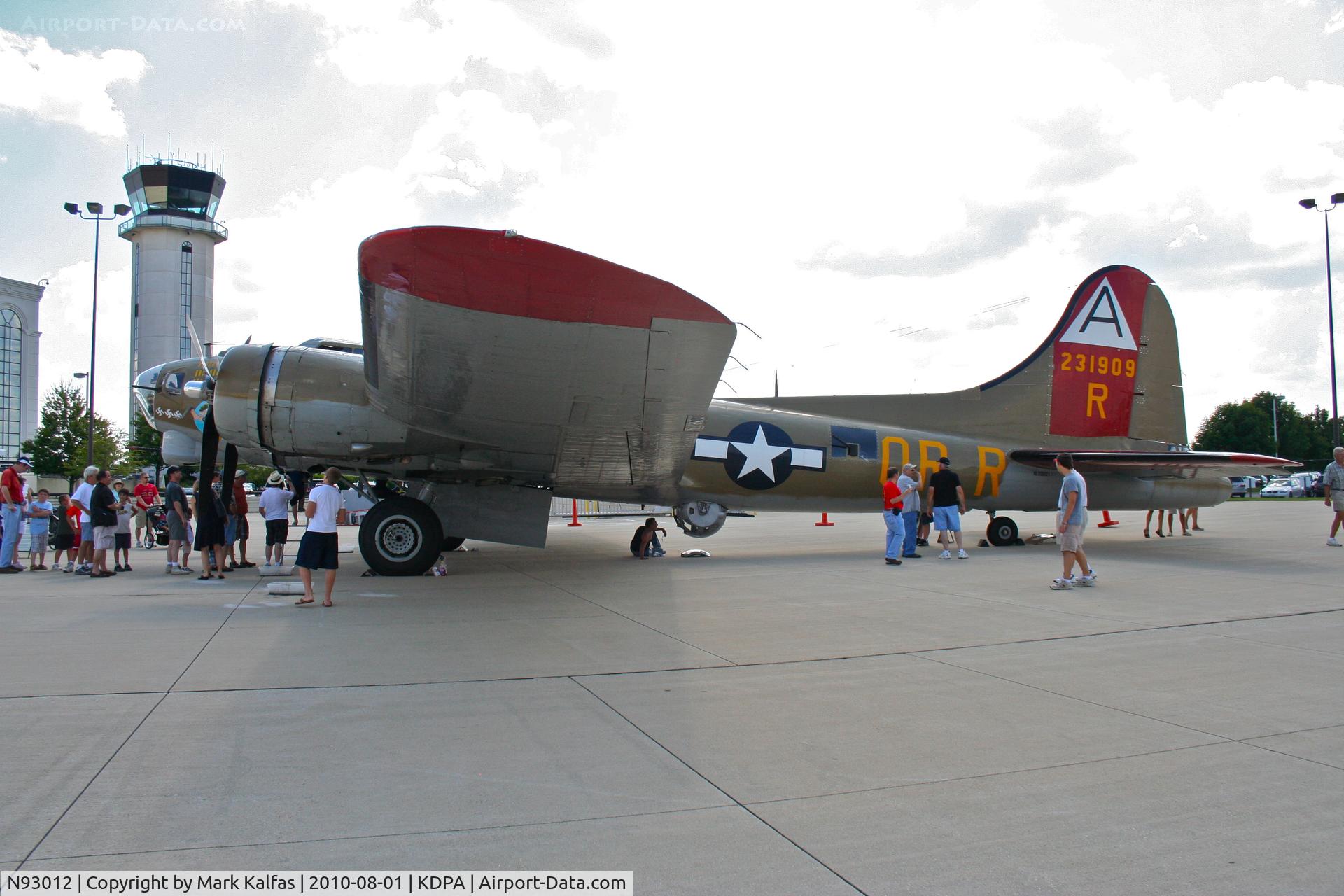 N93012, 1944 Boeing B-17G-30-BO Flying Fortress C/N 32264, Collings Foundation Boeing B-17G N93012, on the ramp KDPA