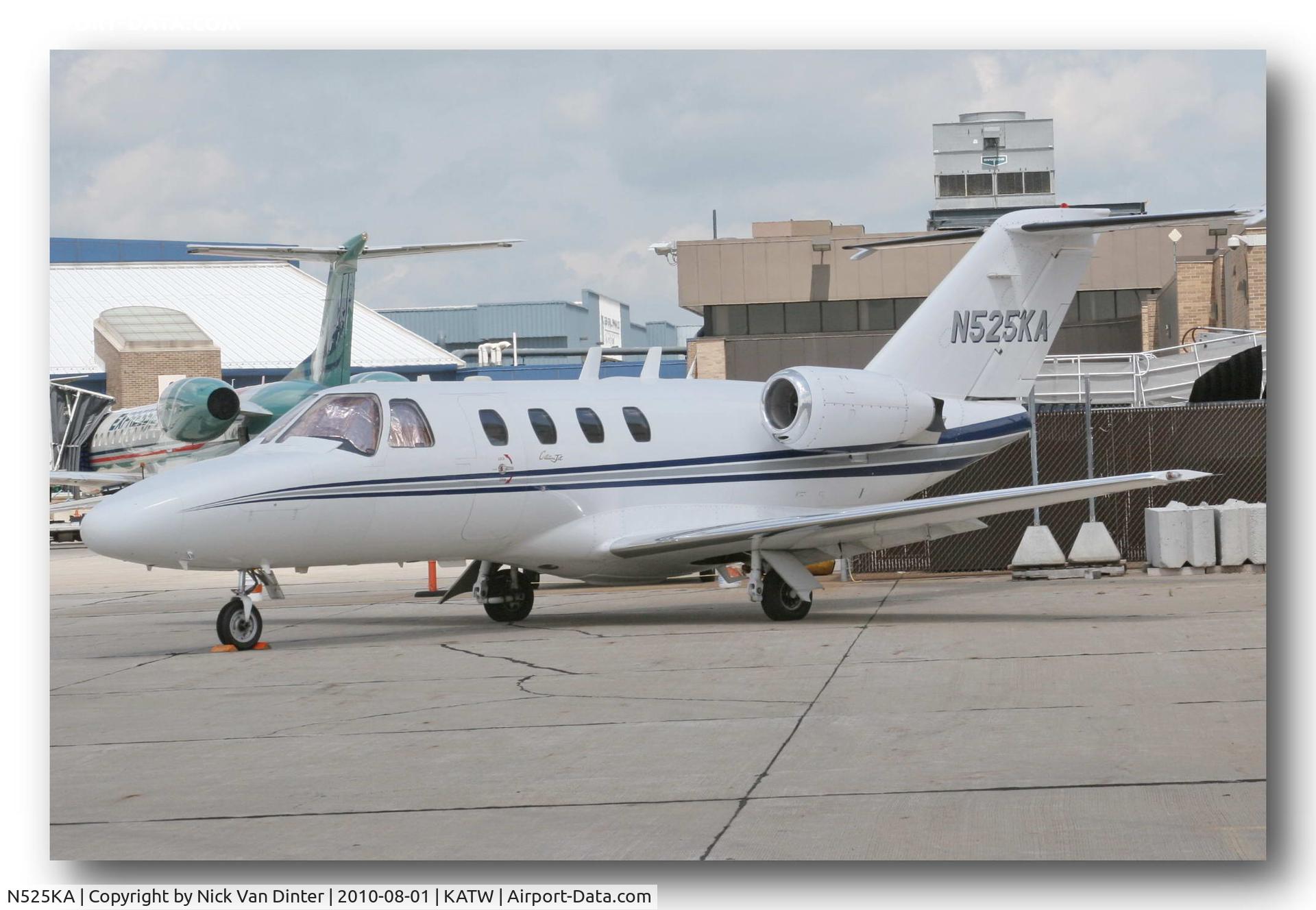N525KA, 1993 Cessna 525 C/N 525-0019, Sure KATW is nice ... I still want to go to Oshkosh!