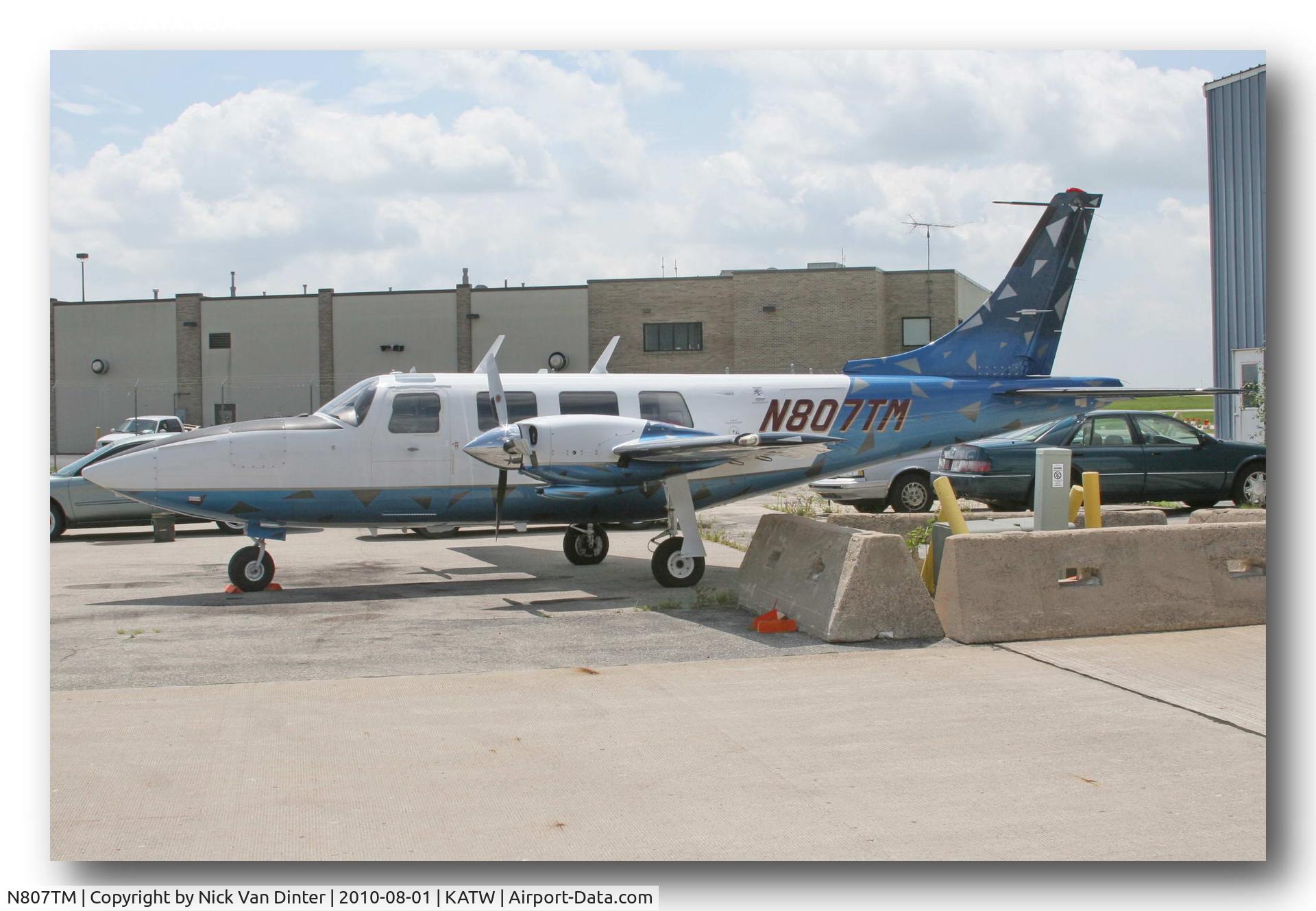 N807TM, 1980 Piper Aerostar 601P C/N 61P08468163446, Sure KATW is nice ... I still want to go to Oshkosh!