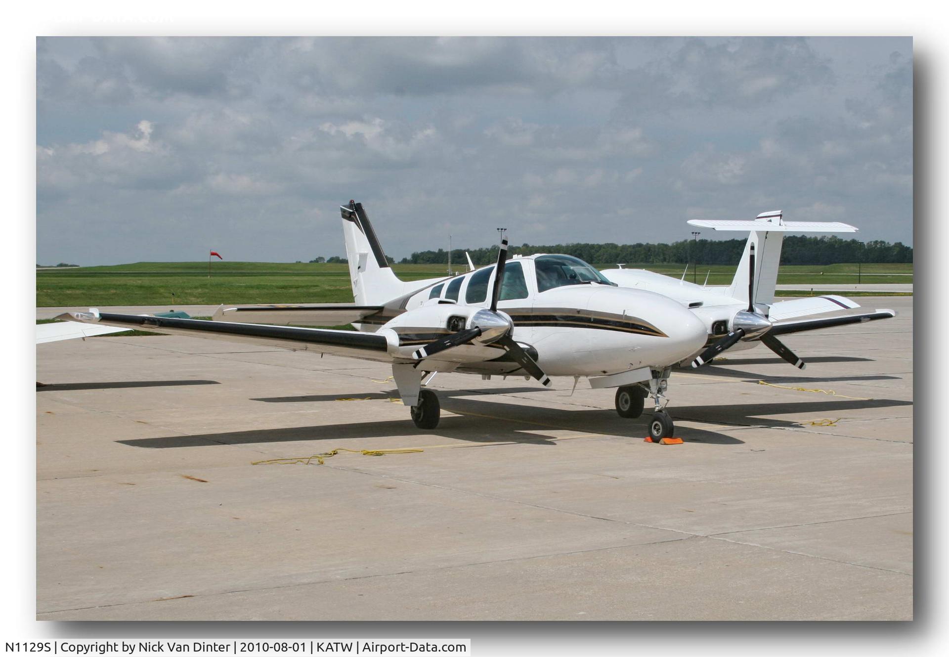 N1129S, 1997 Raytheon Aircraft Company 58 C/N TH-1812, Sure KATW is nice ... I still want to go to Oshkosh!