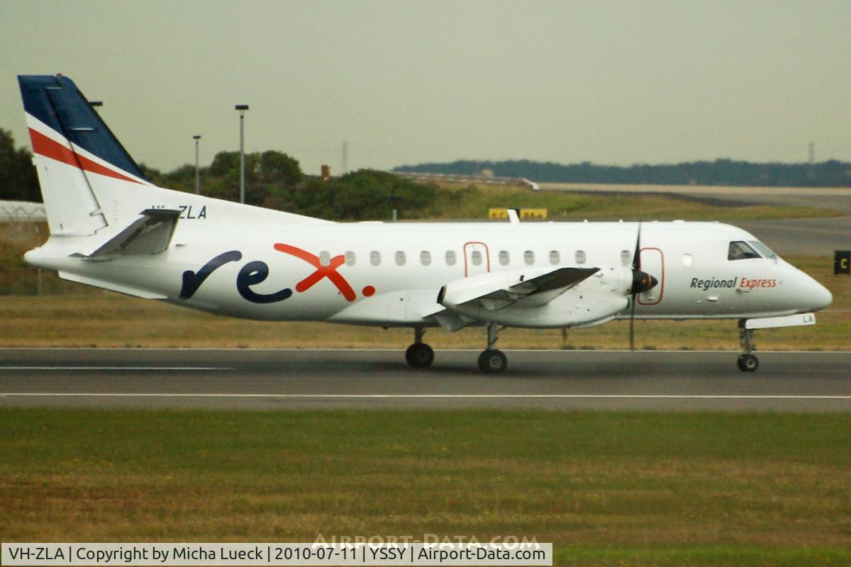 VH-ZLA, 1995 Saab SF340B C/N 340B-371, At Sydney