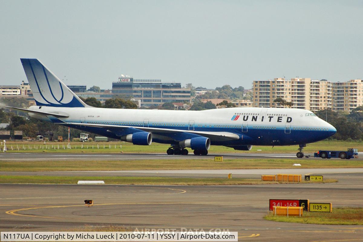 N117UA, 1999 Boeing 747-422 C/N 28810, At Sydney