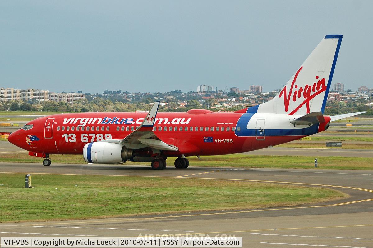 VH-VBS, 2002 Boeing 737-7BX C/N 30746, At Sydney