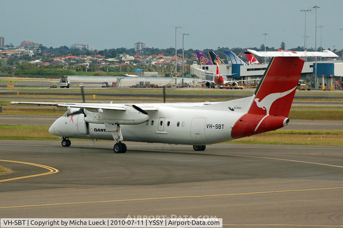 VH-SBT, 2002 De Havilland Canada DHC-8-315Q Dash 8 C/N 580, At Sydney