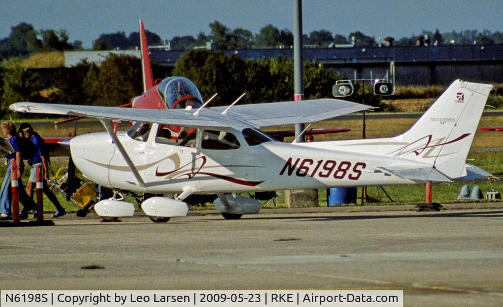 N6198S, 2008 Cessna 172S C/N 172S10790, From Air Show RKE 